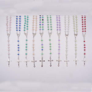 Collier en perles d'imitation <span class=keywords><strong>de</strong></span> pierres 6MM, chapelet catholique, perles <span class=keywords><strong>de</strong></span> croix, cadeau pour <span class=keywords><strong>la</strong></span> <span class=keywords><strong>famille</strong></span>, offre spéciale - Product Image 3