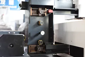 CNC EDMワイヤー切断機中小企業製造機