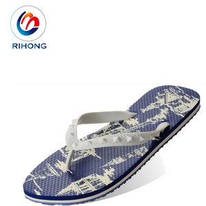 Chanclas de suela de goma natural para hombres, chanclas hechas a mano con logotipo tallado en Correa, de aleta azul - Product Image 5