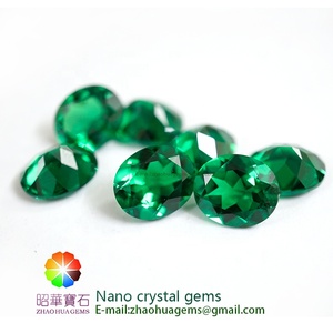 พลอยสังเคราะห์นาโนคริสตัลสีเขียวมรกตทรงรีเจียระไนแบบดอกไม้ สีเขียวสปิเนล - Product Image 2