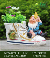 Pot de fleurs en résine en forme de botte de gnome, pour jardin, maison et bureau
