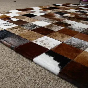 中国供应商牛皮家居装饰地毯，拼接牛皮地毯