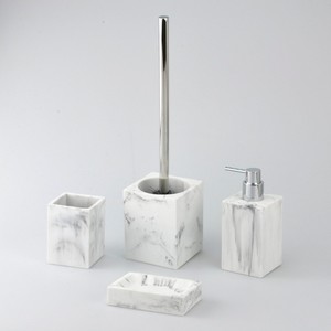 Accessoires de bain en poly de forme carrée blanche bon marché - Product Image 1