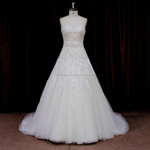 XF530 Sexy backless sin tirantes con cuentas Una Línea <span class=keywords><strong>de</strong></span> vestido <span class=keywords><strong>de</strong></span> novia para la novia - Product Image 1