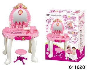 <span class=keywords><strong>De</strong></span> moda <span class=keywords><strong>maquillaje</strong></span> mesa <span class=keywords><strong>de</strong></span> <span class=keywords><strong>tocador</strong></span> con espejo juguetes con música y sensor <span class=keywords><strong>de</strong></span> luz <span class=keywords><strong>para</strong></span> las <span class=keywords><strong>niñas</strong></span> - Product Image 5