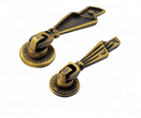 Styles antiques de poignées et boutons en alliage de zinc pour meubles anciens