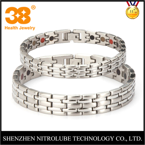 Bracelet <span class=keywords><strong>de</strong></span> montre en titane <span class=keywords><strong>argent</strong></span>é Nitrolube 2025, magnétique, 5 en 1, bracelet <span class=keywords><strong>de</strong></span> thérapie contre la douleur, ensemble <span class=keywords><strong>de</strong></span> bijoux <span class=keywords><strong>de</strong></span> santé - Product Image 4