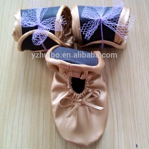 Sepatu balet kualitas terbaik sandal balet datar dalam kotak sandal balet menari untuk wanita