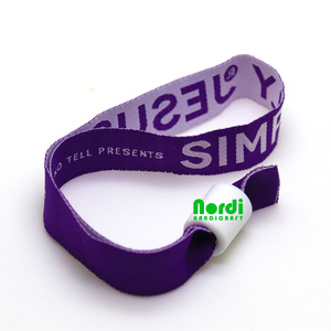 Usine directement prix personnalisé <span class=keywords><strong>Festival</strong></span> <span class=keywords><strong>tissu</strong></span> Sublimation impression <span class=keywords><strong>Bracelet</strong></span> événement tissé Bracelets pour Concert fête - Product Image 3