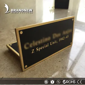 Placa identificadora de metal y latón, diseño personalizado, profesional