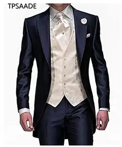 2019 Nieuwe 3 Stuks Bruiloft Partij Mannen Pakken Piekte Revers Een Knop Custom Made Wedding Bruidegom Smoking Lange Jas Broek vest