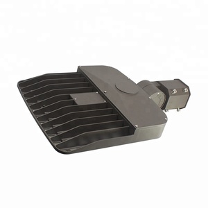 Wiscoon lampu kotak sepatu IP65 <span class=keywords><strong>ETL</strong></span> <span class=keywords><strong>DLC</strong></span> penerus 10 lampu jalan <span class=keywords><strong>Led</strong></span> taman 60W 80W 100W daftar harga lampu AC 80 5 tahun 100 5000