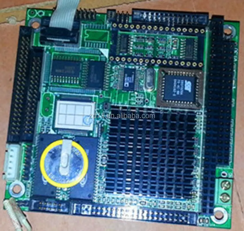 InLog PC-486 Incorporato ACC Acero 486DX-133 CPU SBC con CRT/LCD VGA, Ethernet, GPIO, diskOnChip e 4M EDO RAM PC/104 Bordo