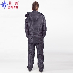 Nuevo diseño <span class=keywords><strong>traje</strong></span> de trabajo de seguridad de invierno fibra negra algodón <span class=keywords><strong>impermeable</strong></span> a prueba de frío Unisex <span class=keywords><strong>traje</strong></span> <span class=keywords><strong>completo</strong></span> para almacenamiento en frío uso en congelador - Product Image 6