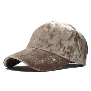 Gorra de camionero de terciopelo y ante bordada en blanco, diseño personalizado, personalizado, 6 paneles, Snapback de lujo, gorra de béisbol, 6 paneles - Product Image 6