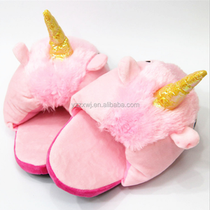 Gratis Monster Roze Warme Indoor Schoenen Pluche Eenhoorn Slipper Grappige Pluche <span class=keywords><strong>Slippers</strong></span> Comfortabele Pluche Eenhoorn Schoenen Voor Vrouwen - Product Image 2