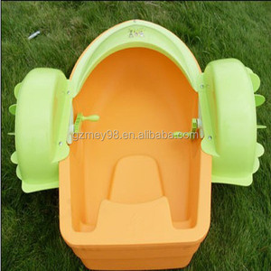 MEY Piccola Barca a Pedali in Plastica PE Colorata (M-051) per Bambini, Uso Esterno, Capacità Massima 100-500kg, Fino a 5 Passeggeri - Product Image 3