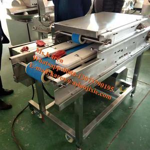 Machine à trancher automatique en acier inoxydable <span class=keywords><strong>pour</strong></span> côtelettes de porc, <span class=keywords><strong>steak</strong></span>, poulet, viande fraîche / Machine à trancher <span class=keywords><strong>pour</strong></span> découper la viande fraîche - Product Image 2