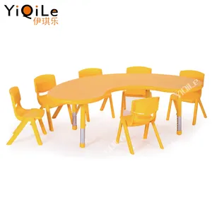 Cadeiras de mesa infantis amarelas, cadeiras de mesa, cuidados infantis, móveis de estudo infantil