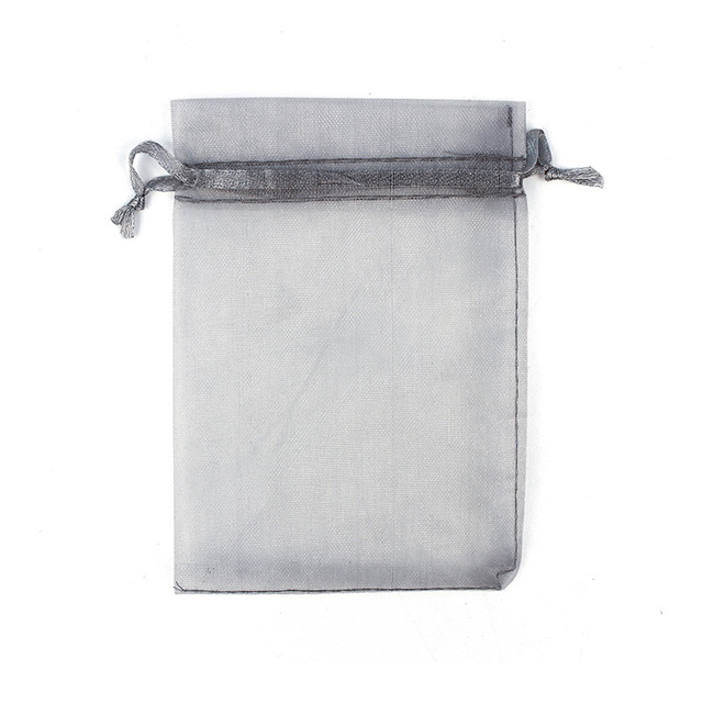 Gris argenté