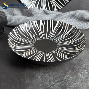 ShengJing Contemporary Handmade Embossing Eco-Friendly White and Black Porcelain <strong>Microwave</strong> Safe Dinnerware Kitchen Crockery <strong>Sets</strong> - Product Image 3