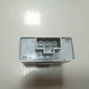 รีเลย์รถยนต์ รีเลย์ไฟเลี้ยวรถบรรทุก สำหรับนิสสัน ud 25390-00Z09 25390-00Z0B 24v 6P - Product Image 3