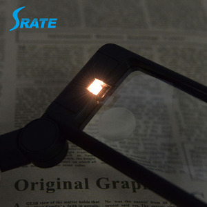 Kính Lúp Hình Chữ Nhật Cầm Tay 2,5x 8X Có Đèn - Product Image 4