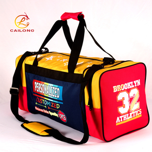 Benutzer definierte Hot Fashion <span class=keywords><strong>Professional</strong></span> Top-Qualität Große Fitness studio Sublimation Cheerleader <span class=keywords><strong>Duffle</strong></span> Bags - Product Image 3