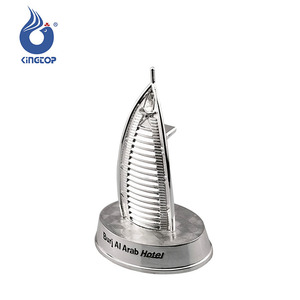 Recuerdo de Dubái, Hotel <span class=keywords><strong>Burj</strong></span> <span class=keywords><strong>Al</strong></span> <span class=keywords><strong>Arab</strong></span> 3D de Metal Plateado de la Marca Kingtop para los Emiratos Árabes Unidos - Product Image 1