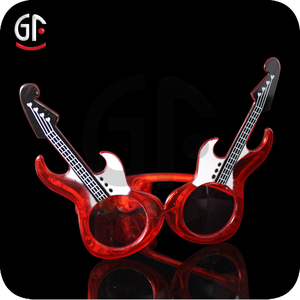 Diseño más caliente de la Guitarra En Forma de Led Intermitente Resplandor En Oscuro gafas de Sol - Product Image 3