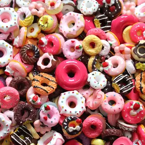 Nieuwe Ontwerp Kawaii Dessert Donut Fake Voedsel Plaksteen Hars Cabochons Voor Phone Case