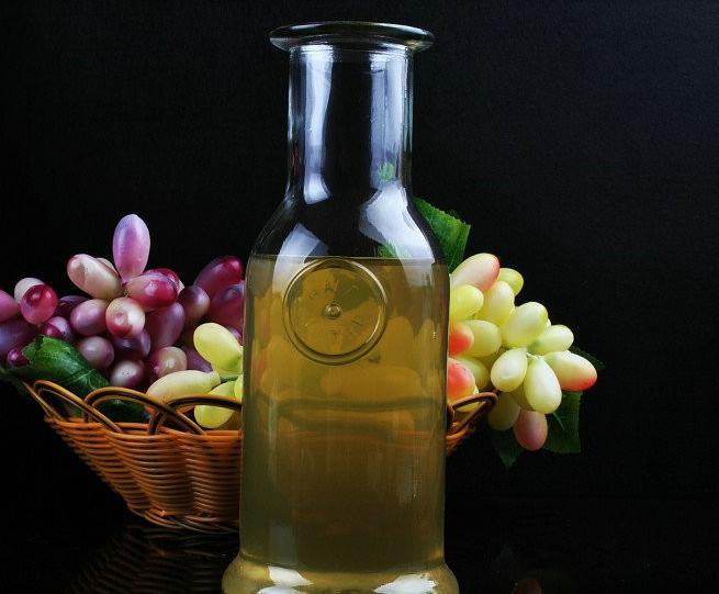 wholesale 350ml/500ml glass water juice bottle with cork lid