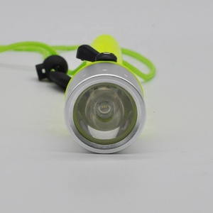 Clover LED Diving Flashlight Waterproof Green <strong>Torch</strong> for Scuba <strong>Divers</strong> with Magnetic Switch Bright AA Battery Powered Plastic Body