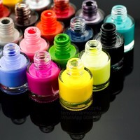 OEM & ODM Nail Art Estampage Polonais Dessin Nouvellement Style Doux Vernis À Ongles Couleurs De Bonbons de Tampons à Ongles Vernis Plaque et Modèle Utilise