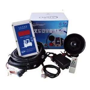 ตัวติดตามความเร็วของรถยก GPS พร้อมฟังก์ชั่นจำกัดความเร็ว2G GPS Tracker