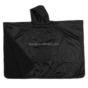 Manta de Poncho con capucha impermeable para adultos, 3 en 1, multiusos, con forro Polar - Product Image 2