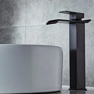 İyi fiyat zhejiang sıhhi tesisat moden tasarım tuvalet su dokunun musluk