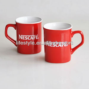 Taza de café con forma de lata de 9OZ de color rojo sólido con impresión <span class=keywords><strong>del</strong></span> logo de Nescafé. - Product Image 1