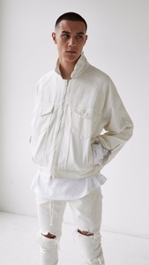 OEM vende al por mayor precio <span class=keywords><strong>de</strong></span> fábrica logotipo personalizado dañado blanco Jeans chaqueta desgastada chaqueta <span class=keywords><strong>de</strong></span> <span class=keywords><strong>mezclilla</strong></span> con cremallera 088 - Product Image 2