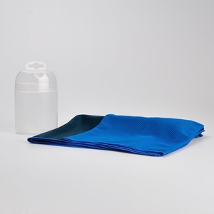 Bandeau de refroidissement pour le yoga ou la randonnée - Product Image 4