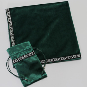 Telo da gioco da tavolo Charmcci 600418 in pelle scamosciata verde viola, antipiega, in spugna, con custodia per tarocchi - Product Image 5