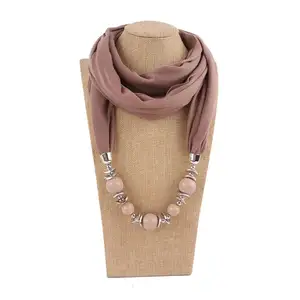 Wholesale 2019 newest accessories necklace scarf fashion cheap plain round pendant women jewelry knit infinity scarf