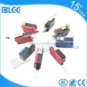 3pins ไมโครสวิตช์ขนาดเล็ก Snap Action ไมโครสวิตช์ 5a 250v จอยสติ๊กไมโครสวิตช์