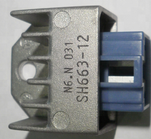 Régulateur de tension pour <span class=keywords><strong>moto</strong></span> SHOGUN 110 - Product Image 2