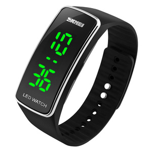 Skmei slim plastic slanke digitale led licht horloge - Product Image 2