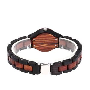 <span class=keywords><strong>Legno</strong></span> di Sandalo rosso Braccialetto di Modo Della Vigilanza di <span class=keywords><strong>Legno</strong></span> di <span class=keywords><strong>Legno</strong></span> delle Donne - Product Image 3