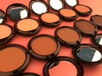 Cosmétiques de marque privée pour la peau foncée poudre compacte visage palette de poudre pressée