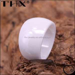 Anillo de sello de circonio blanco anómalo de 10mm de venta superior, anillo de cerámica blanca de pureza de moda - Product Image 2
