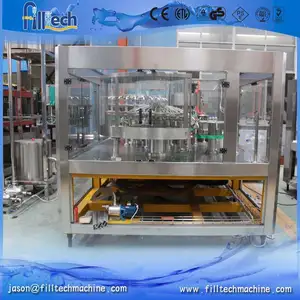 24 jefes automático completo samll máquina de llenado de agua mineral de botella de plástico