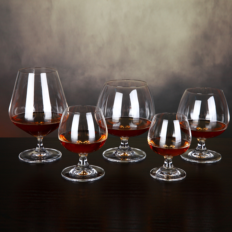 Haonai 625ml Brandy Snifter Crystal Brandy Glasses Beer Whiskey Drinking Glasses Strong Sturdy High Quality and Stylish